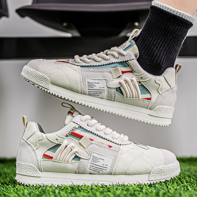 Dexter Retro Panel Trainer
