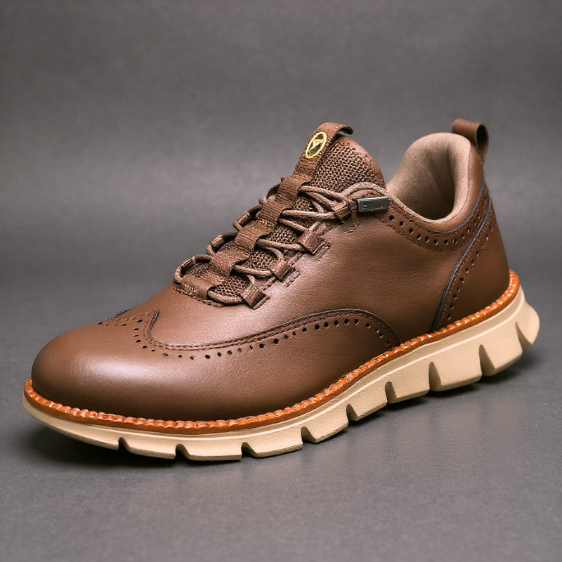 Hollis Wingtip Trainer