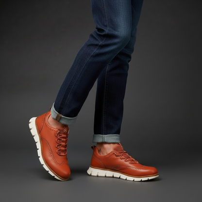 Hollis Wingtip Trainer